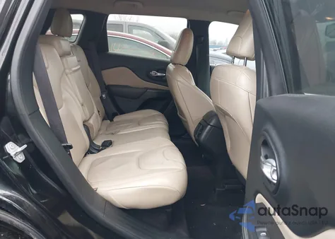 2017 Jeep Cherokee Limited 4X4 z USA, uszkodzony, nr VIN 1C4PJMDB2HW557466